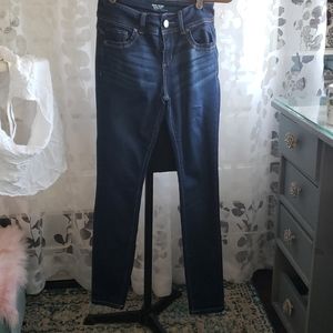 Skinny jeans..midrise🛍